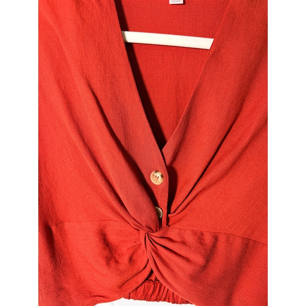 Timing Rust Red Twist Front Crop Top Medium V-Neck Linen Blend Short Sleeve - Picture 10 of 16